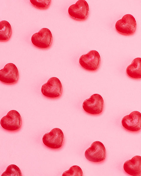 Herzbonbons Kirsche, einzeln verpackt im Flowpack